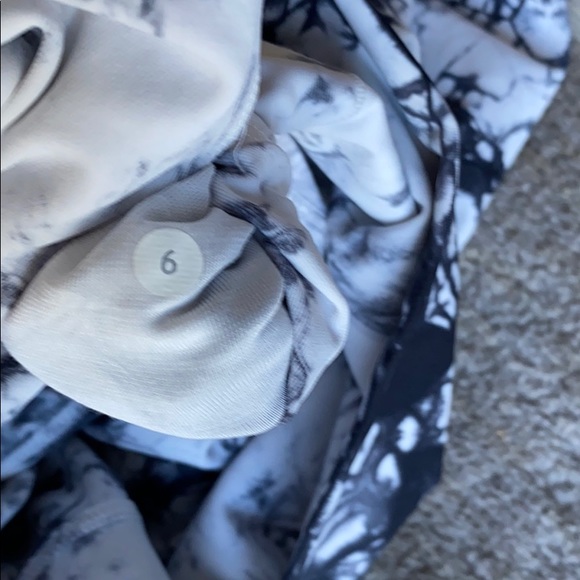 Lululemon Shibori Wunder Under Pant High Rise 6 - Picture 4 of 7